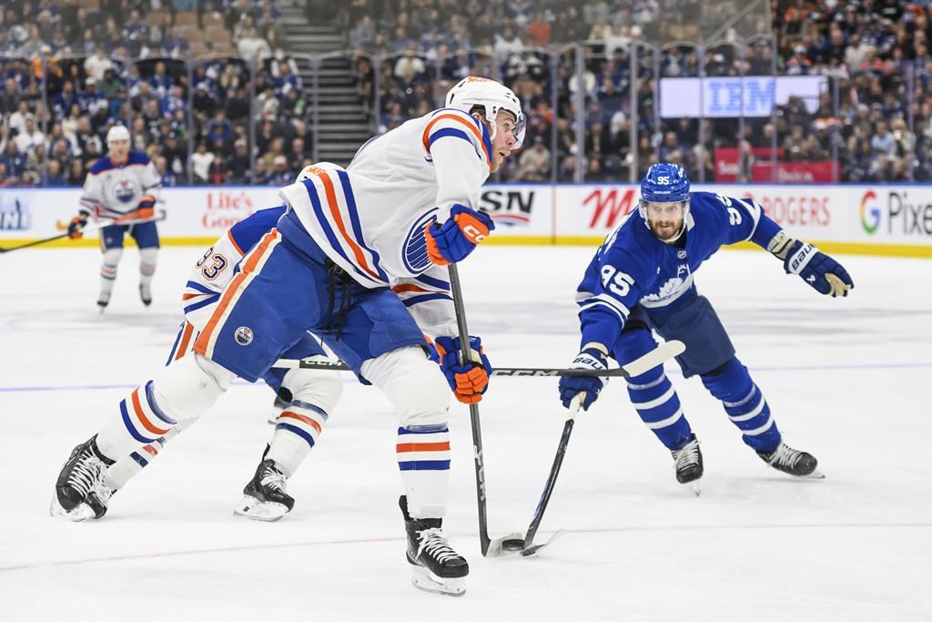 Marner scores in OT, Leafs down Oilers 4-3