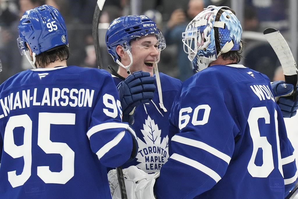 Maple Leafs keep winning in Matthews’ absence