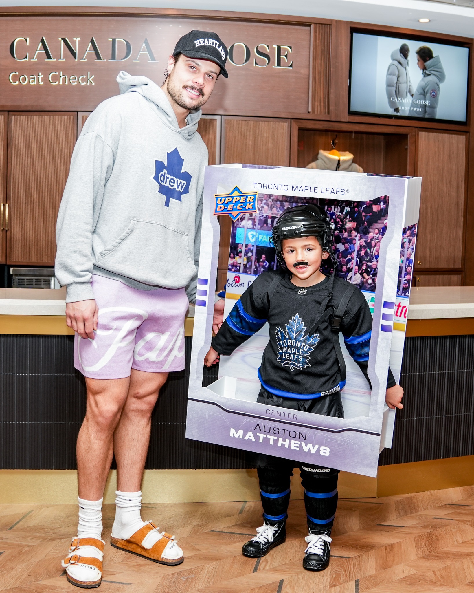 Viral fan who dressed up as Auston Matthews for Halloween meets Leafs star