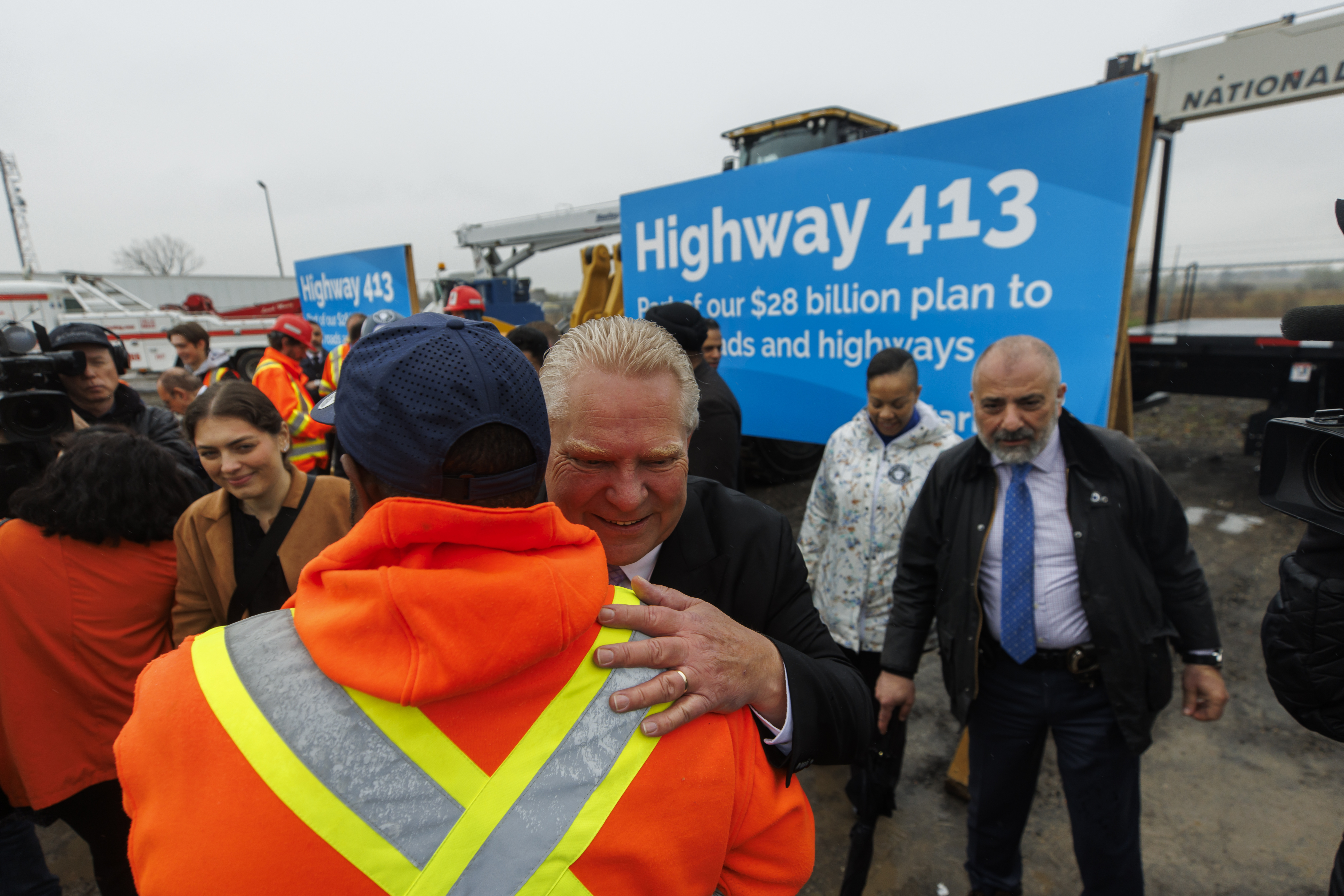 Ontario engineers stop work on more projects amid strike, including Hwy. 401 expansion