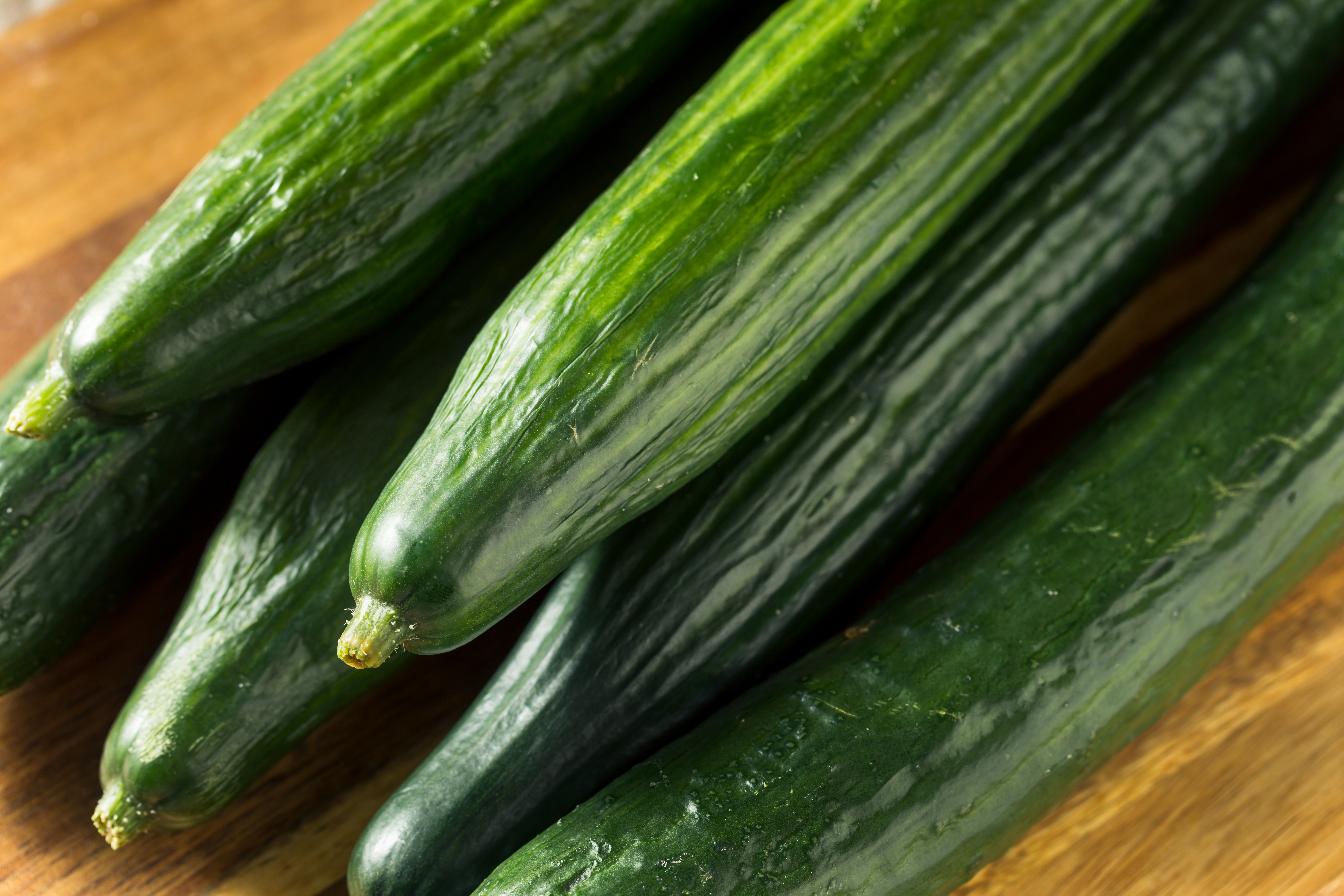 Cucumbers sent to several provinces recalled over salmonella concerns