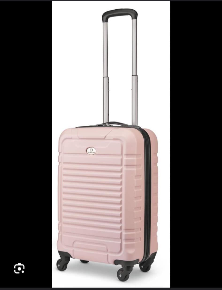 An image of the suitcase that was stolen.