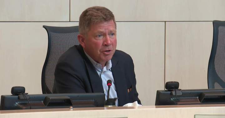 Една седмица след като градският съветник на Едмънтън и кандидатът