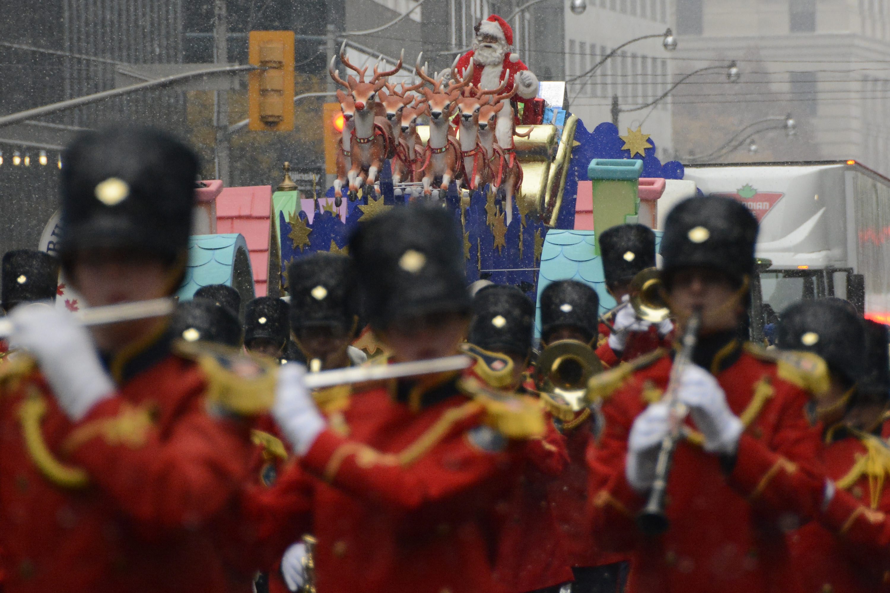 Inflation, high costs could bring end to Toronto’s famous Santa Claus Parade