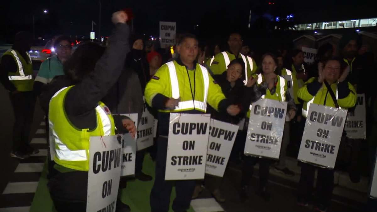 55,000 members of the Canadian Union of Postal Workers walked off the job early Friday morning (Nov. 15, 2024) as the union began a nationwide strike.