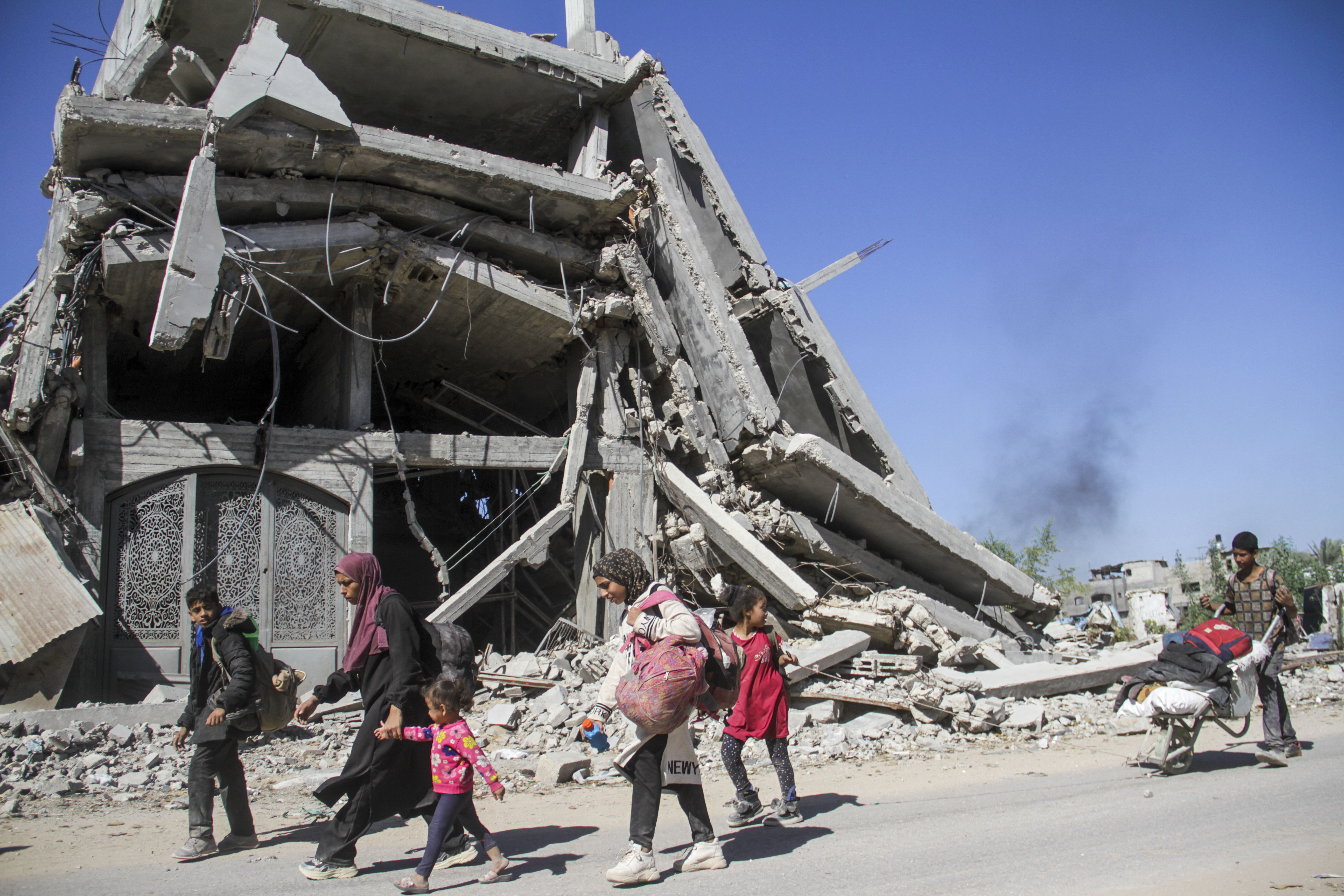 Everyone in northern Gaza at ‘imminent risk’ of death, UN warns