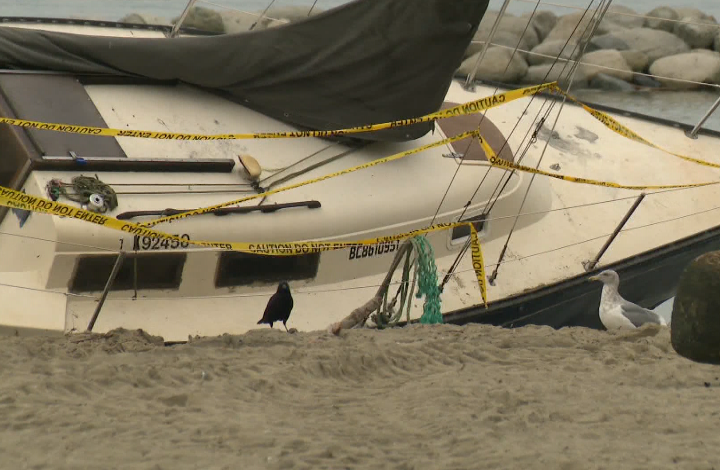 Numerous boats run aground following windstorm in Vancouver