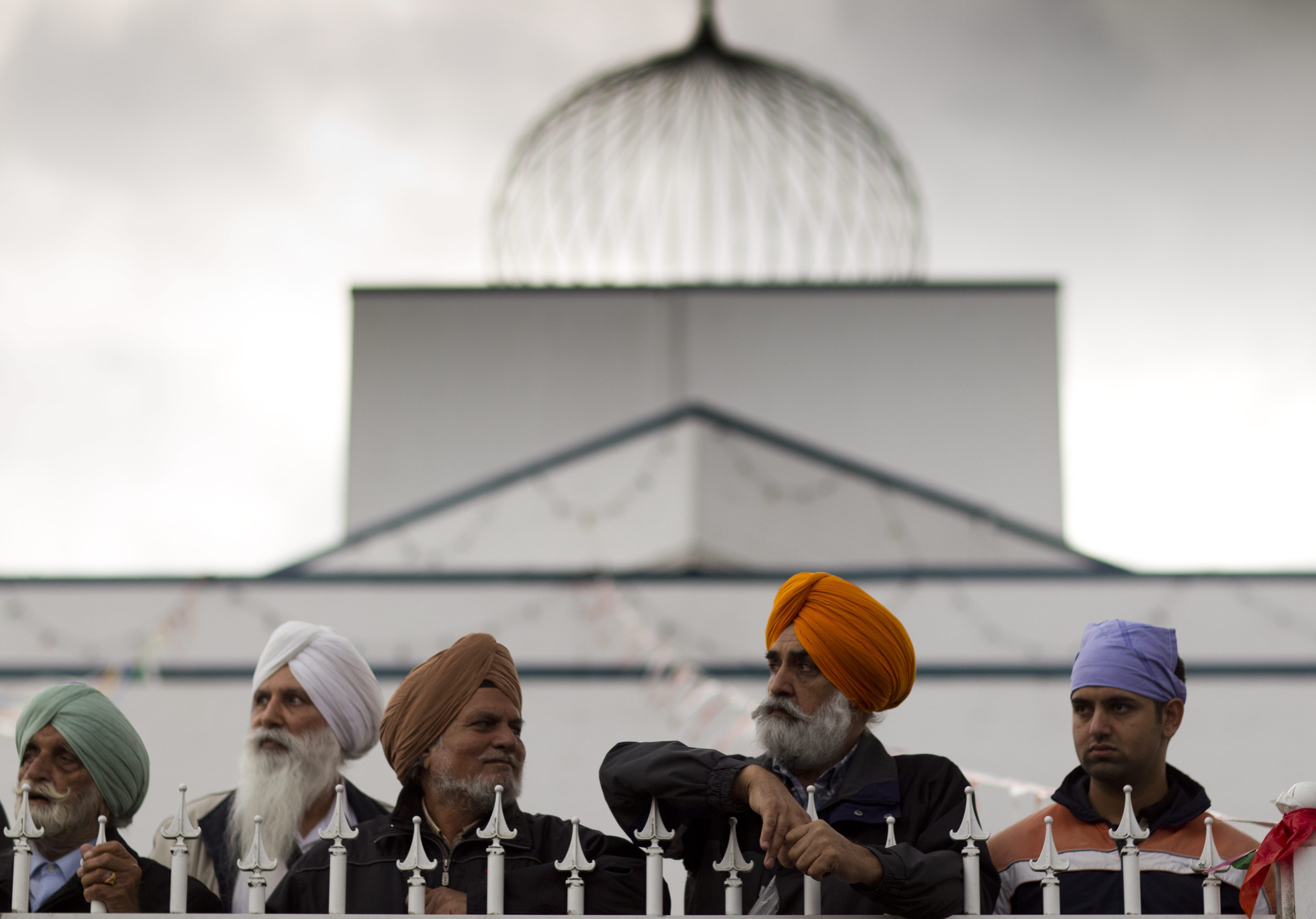 B.C. Sikh temple granted buffer zone with protests of consular officials expected