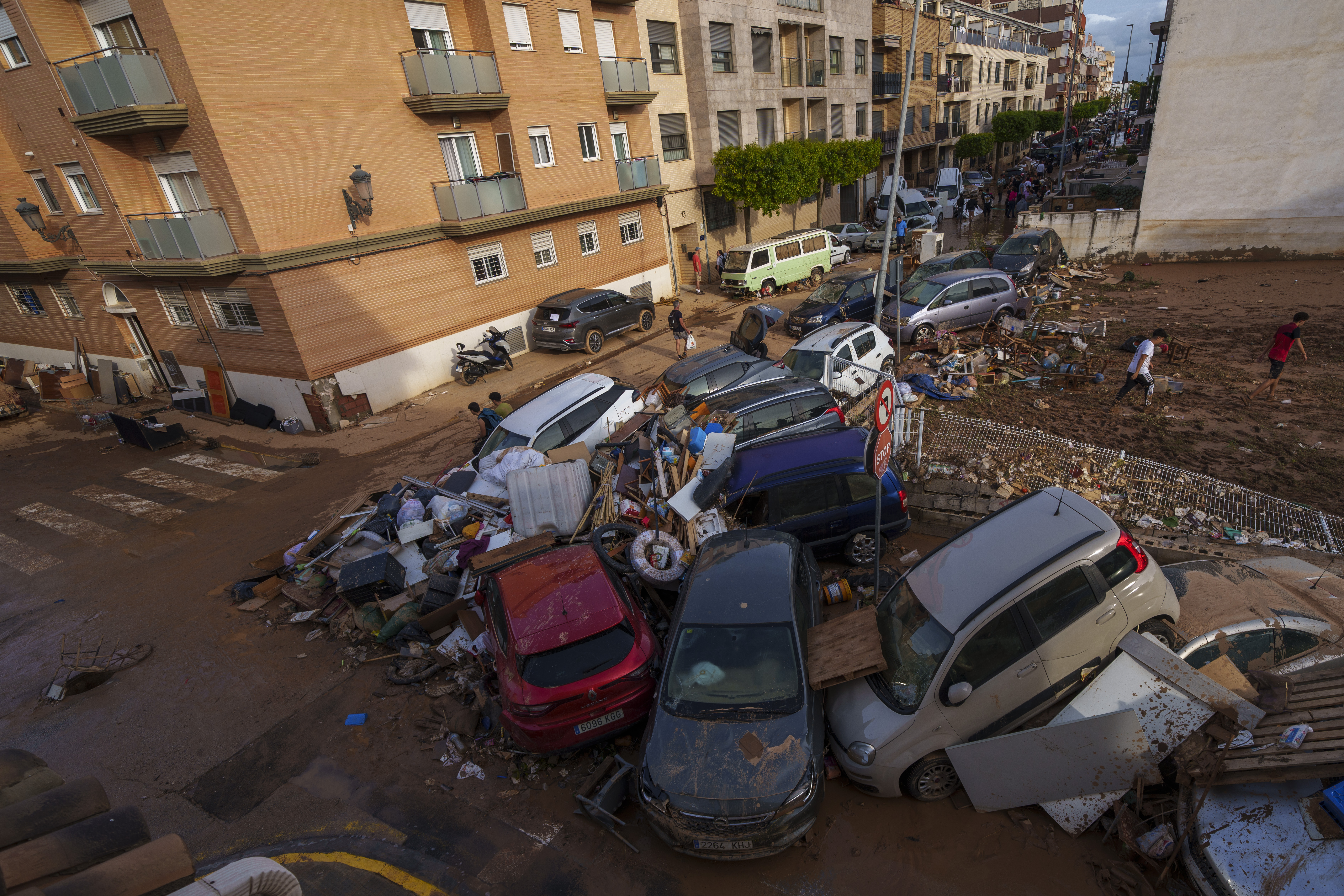 Spain Flooding Death Toll Tops 205 As Most Power Returns To Region ...