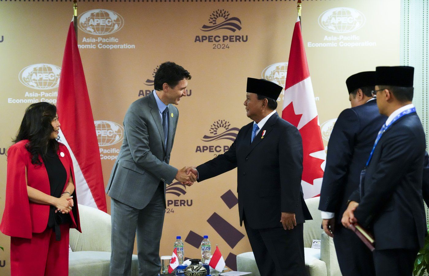 Canada, Indonesia agree to trade pact as APEC summit braces for Trump