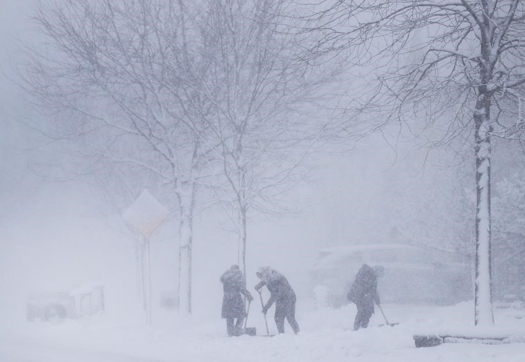 Parts of Ontario hit by weekend storm bracing for even more snow