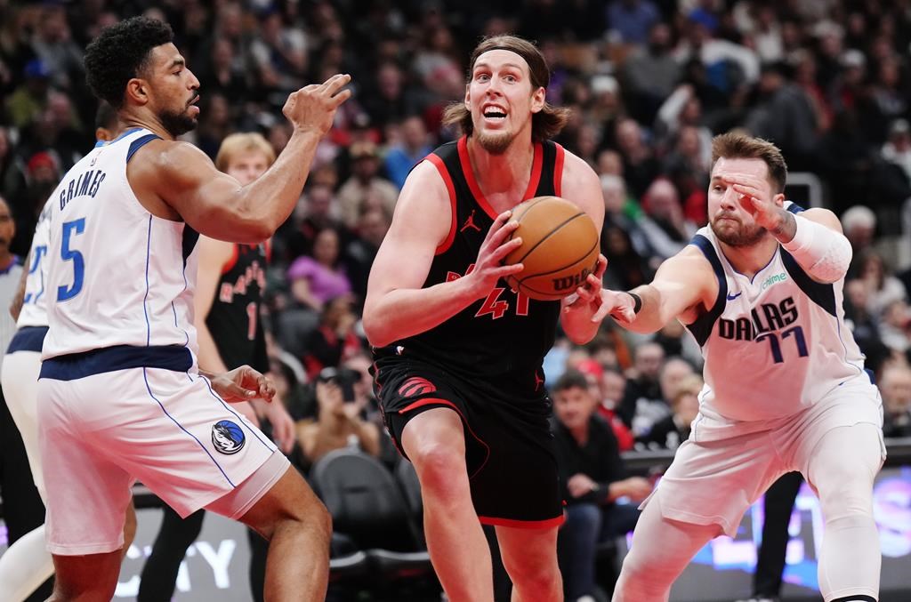 Olynyk returns to Raptors to lead young bench