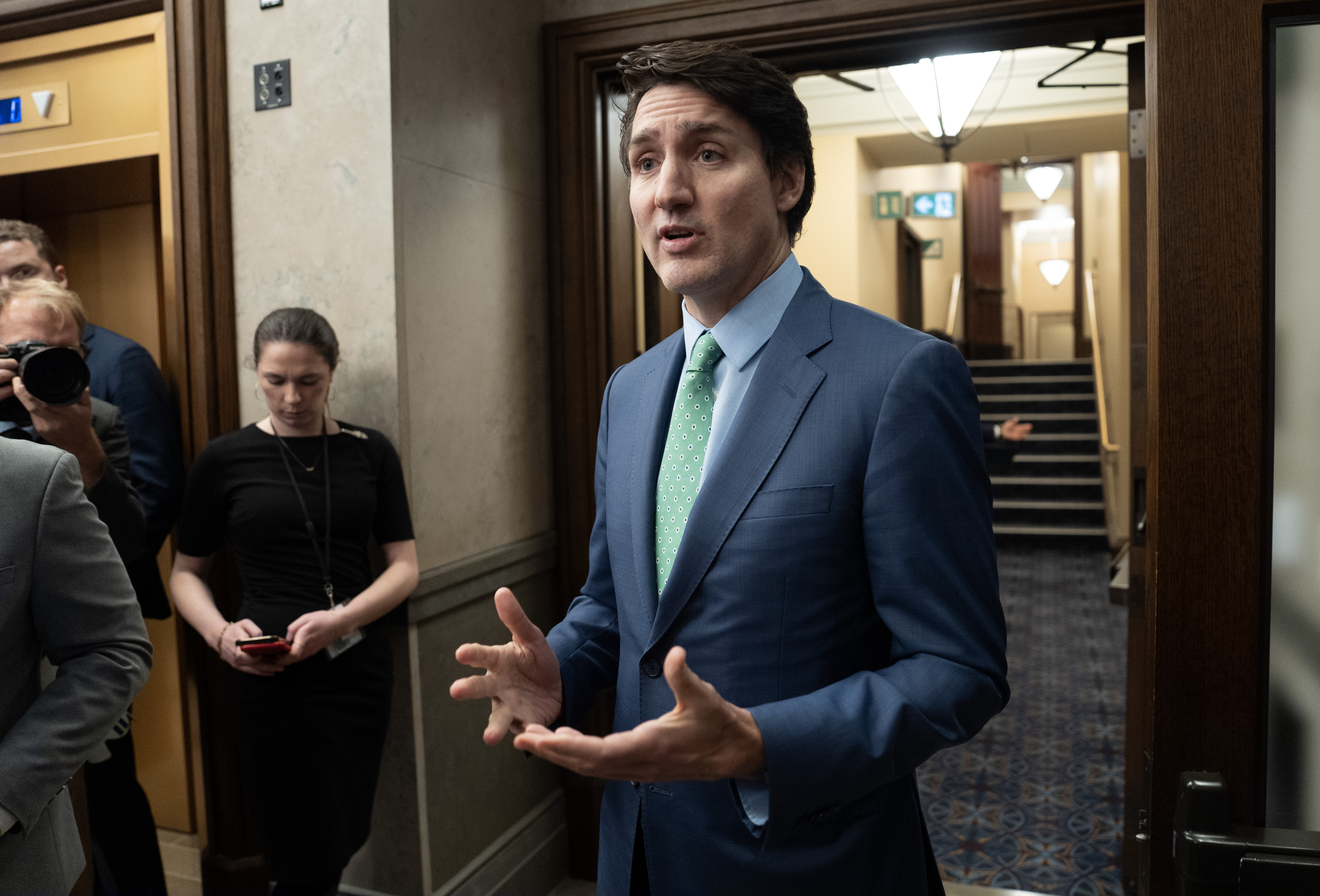 Trudeau shares border plan with premiers in meeting on Trump tariff response