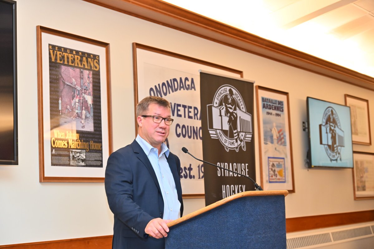 Walker (above) was the only athlete inducted as part of inaugural class in the Syracuse Hockey Hall of Fame on November 23rd.