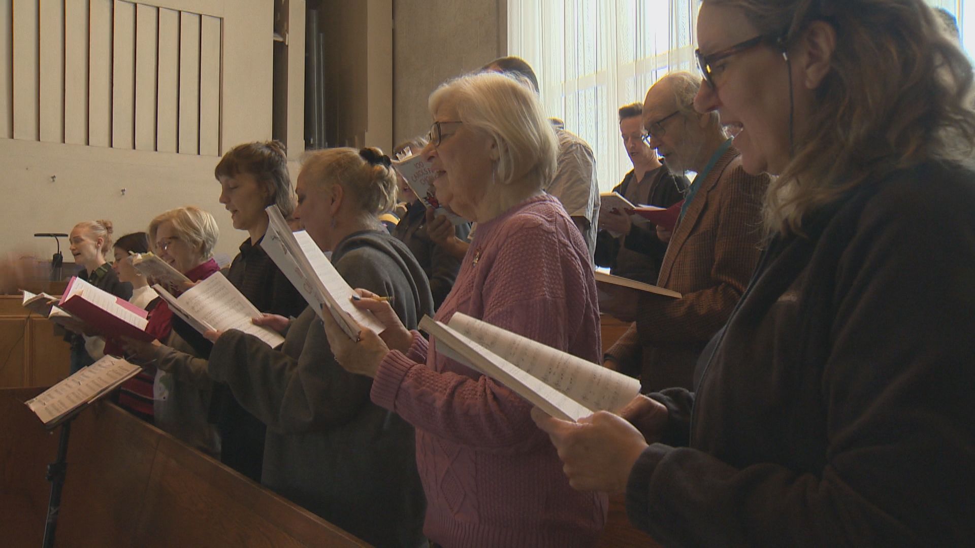 It just lifts me up: Winnipeg church choir still around after 70 years