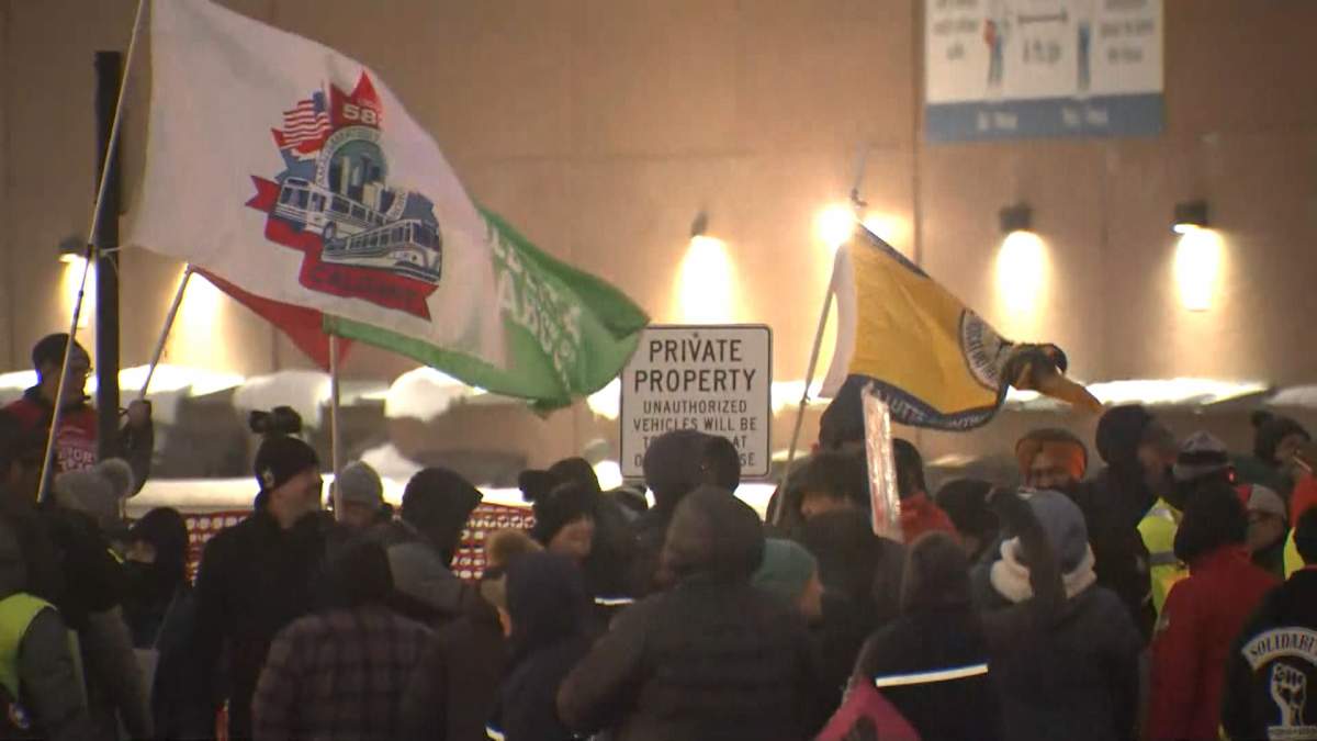 Striking members of the Canadian Union of Postal Workers and their supporters held a rally in northeast Calgary on Wednesday, Dec. 4, 2024.