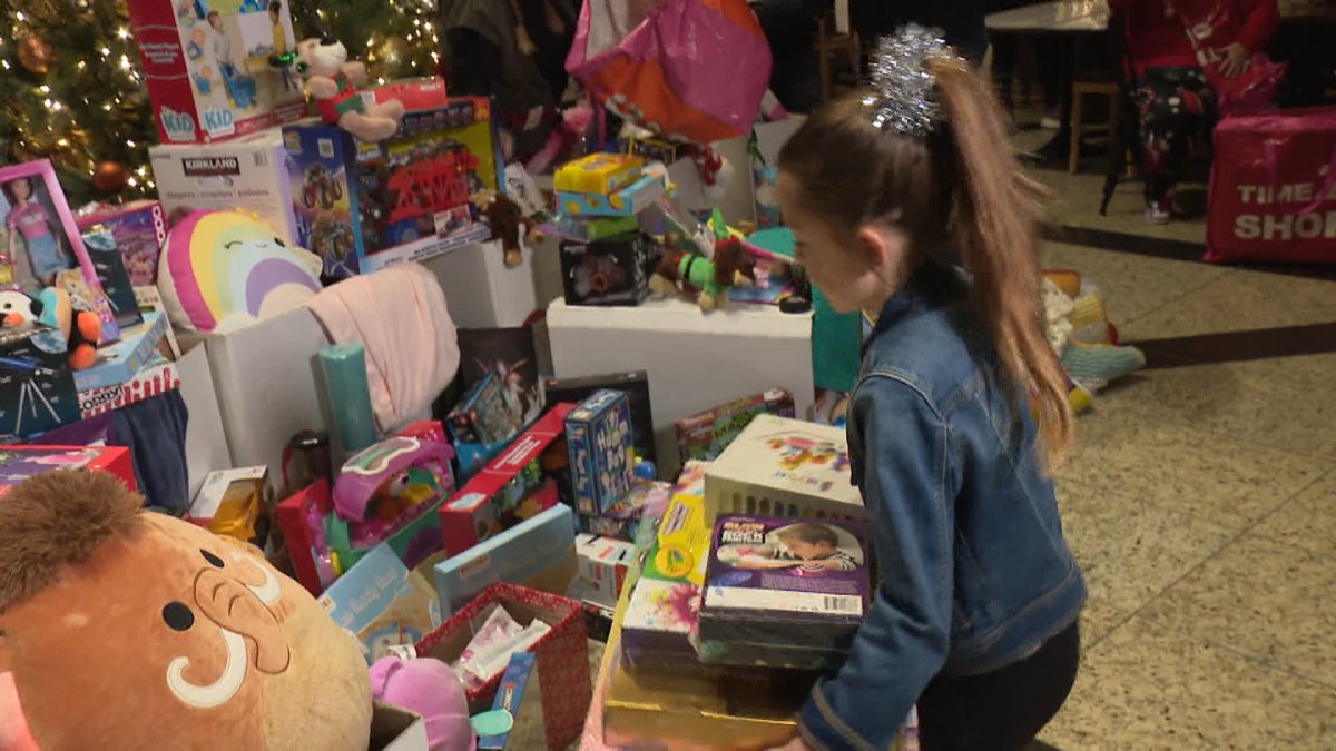 Kayla Rider was just one of hundreds of Calgarians who made a donation to Global Calgary's Morning of Giving to help The Magic of Christmas make the holidays a whole lot brighter for families in need.