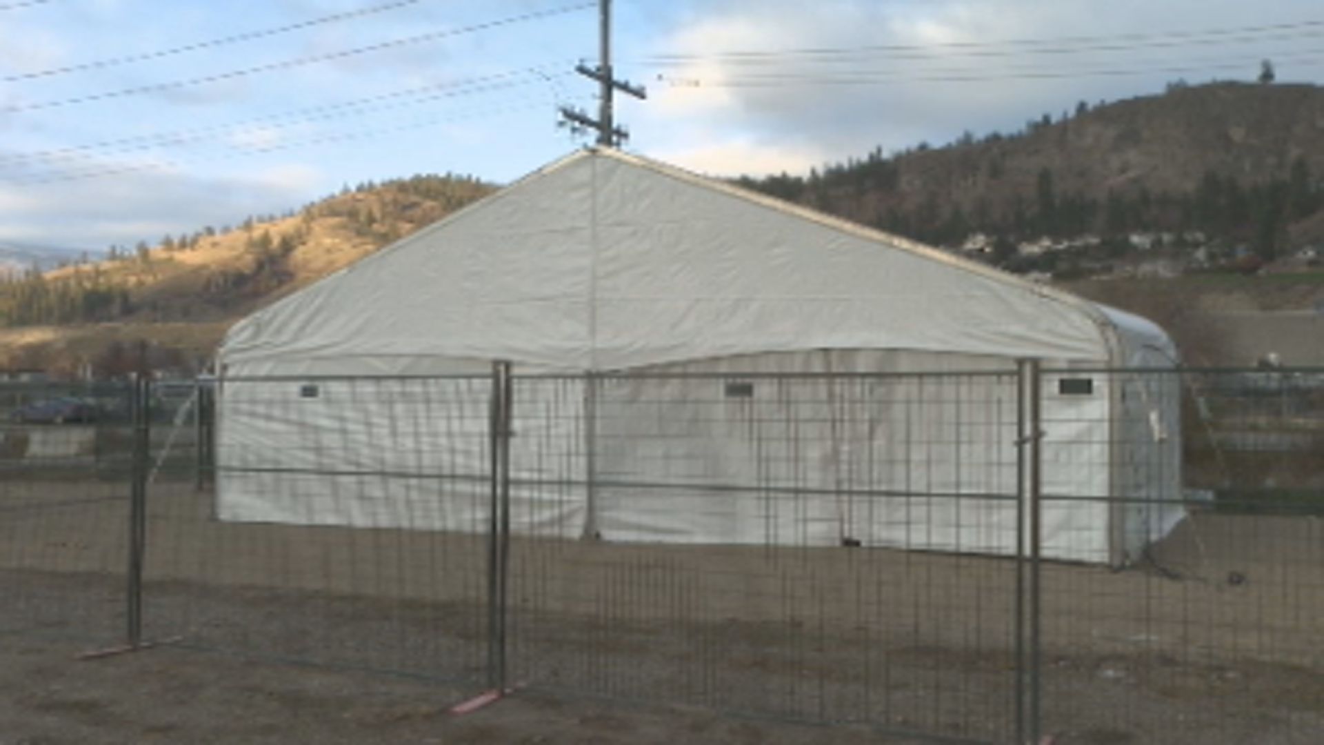 Warming tent part of Kelowna’s Extreme Weather Plan to keep unsheltered population warm