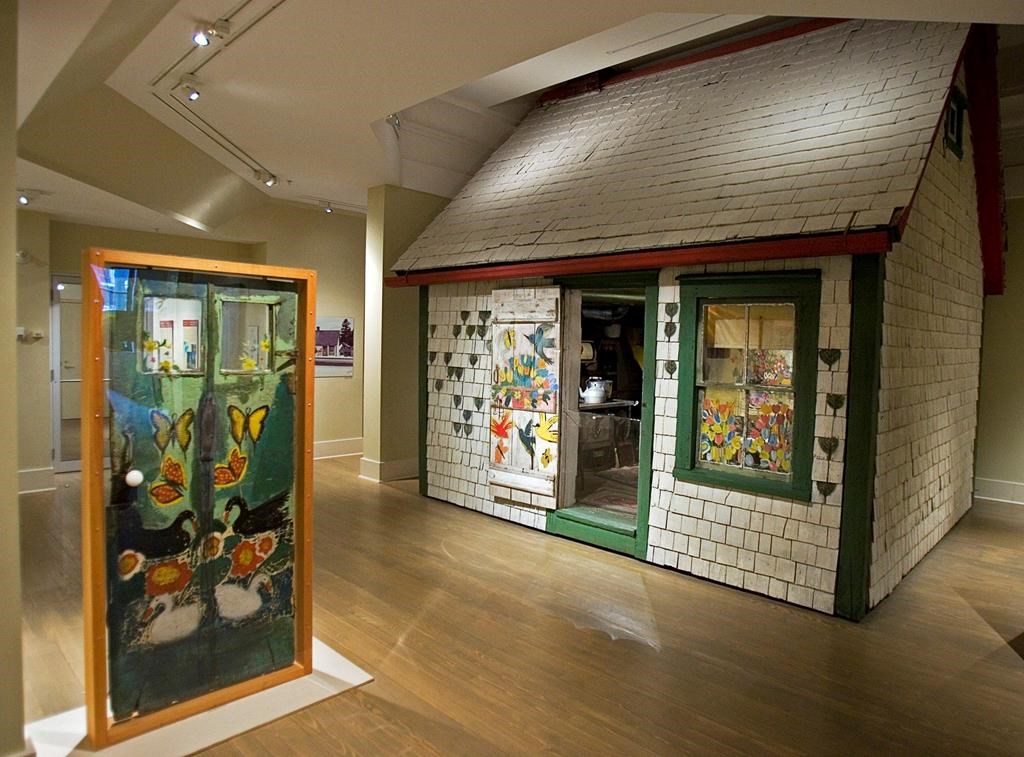 Folk artist Maud Lewis’s husband’s artwork, including fake signature, draws $5,500