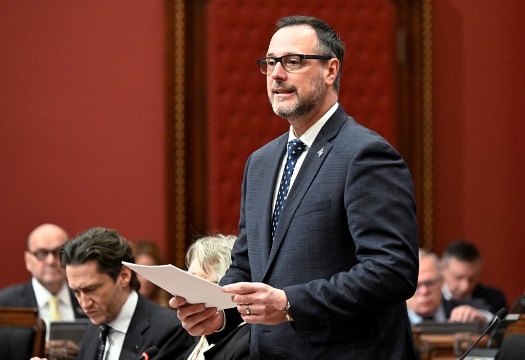 Quebec immigration minister tables bill requiring newcomers to ‘participate fully, in French’