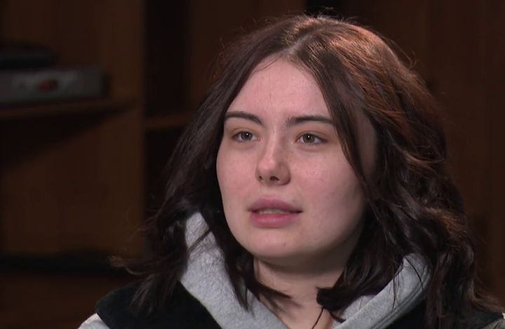 Abigail Robson speaks to Global News on Jan. 7, 2025 about the death of her mother, Ashley Burke.