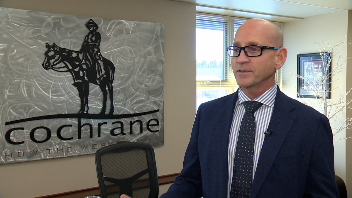 The Mayor of Cochrane, Jeff Genung, says while extended urgent care hours is a priority of town council, the province is reponsible for funding health care.