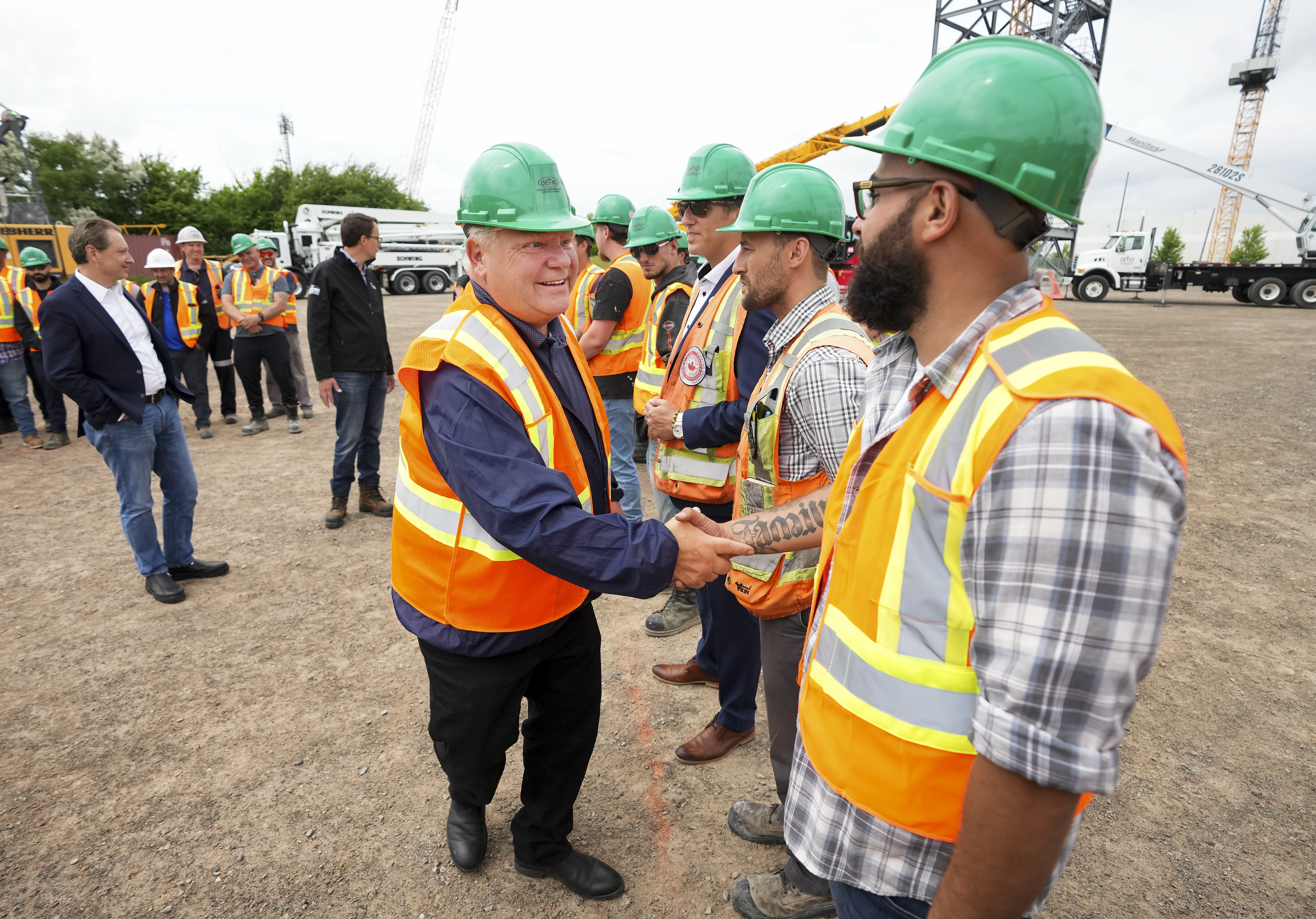 Ontario reaches tentative agreement with striking engineers