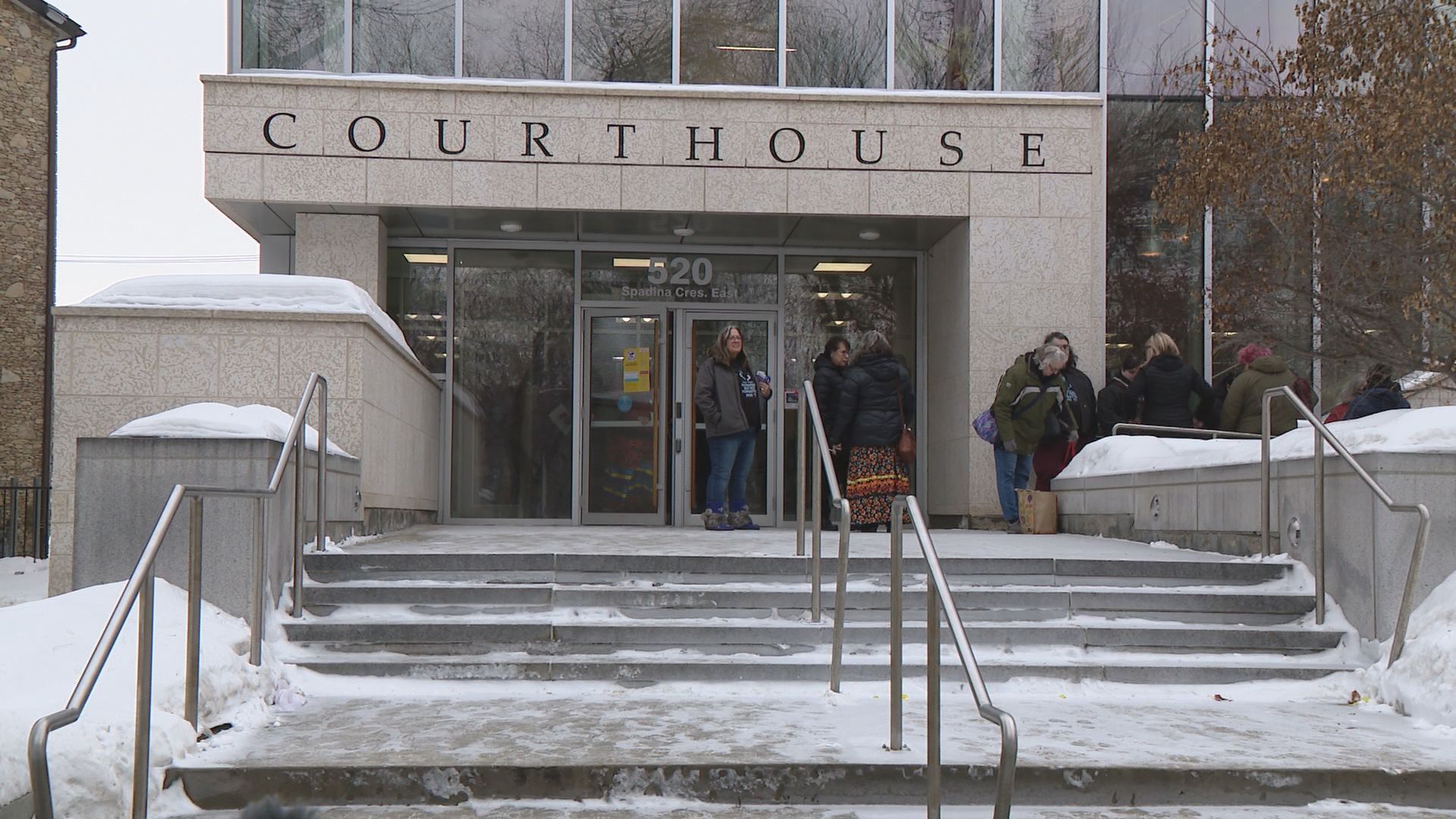 обвинения срещу един от деветте обвинени в убийството и изчезването