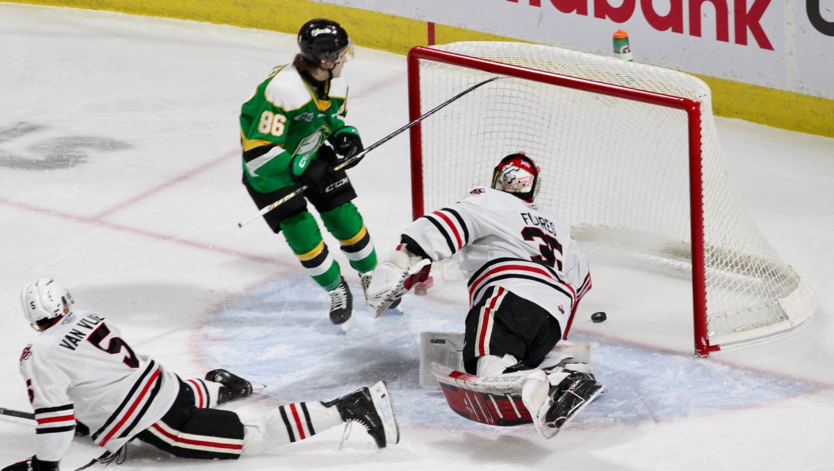 Denver Barkey of the London Knights opens the scoring against the Niagara IceDogs in a game played on Jan. 3, 2024.