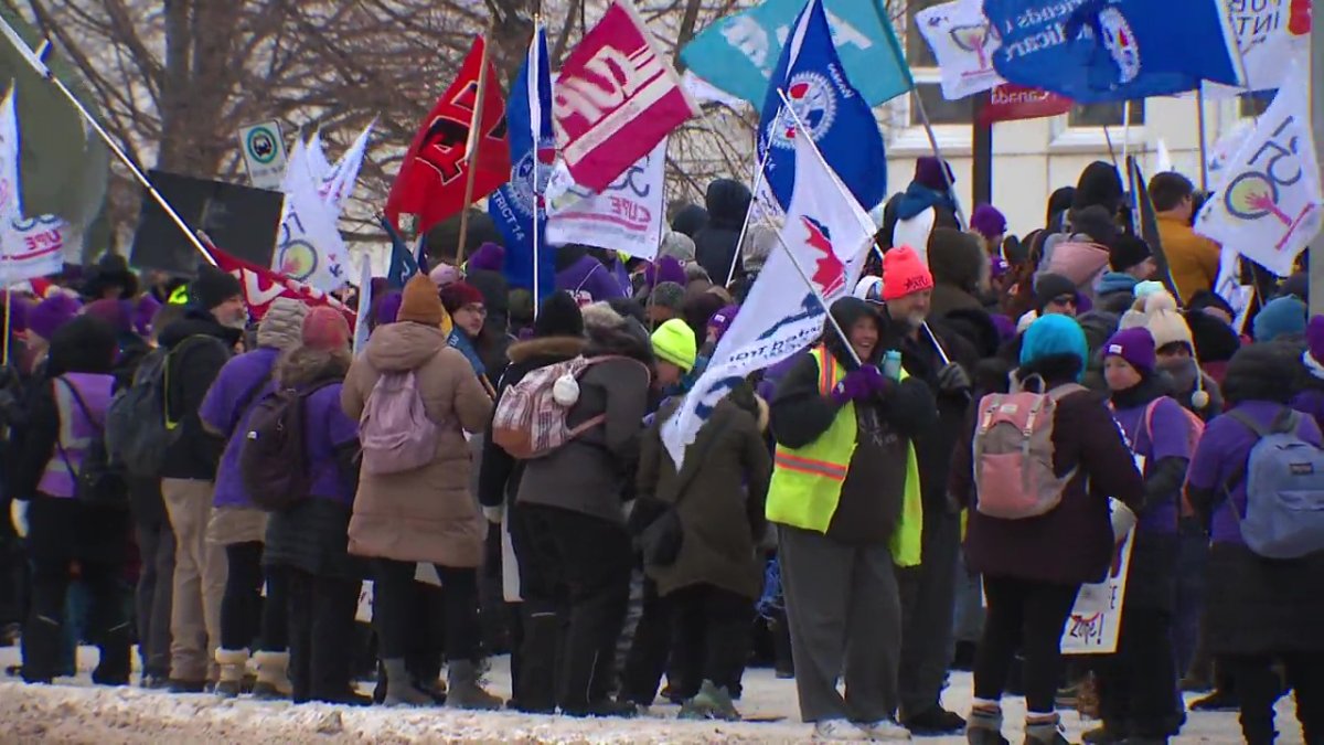 CUPE 3550 members employed by the Edmonton Public School Board protesting while on strike in January 2025.