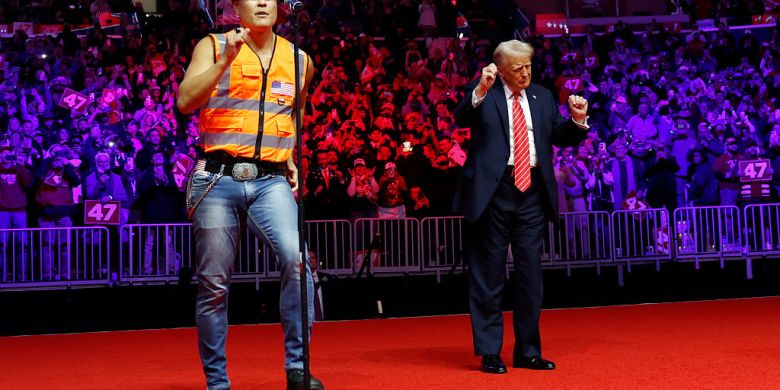 Donald Trump closes 'victory rally' by dancing to Village People's 'YMCA'
