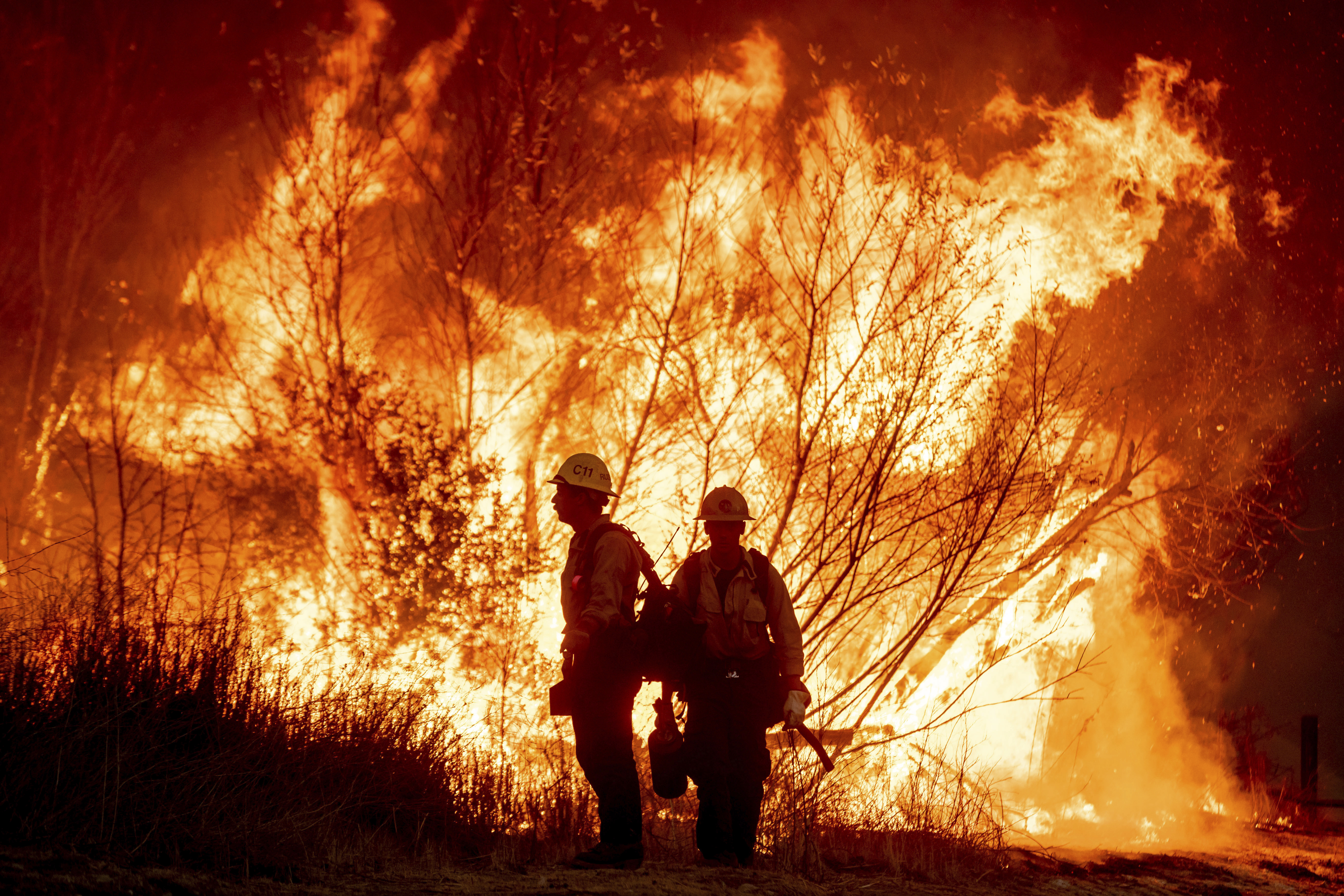 Los Angeles wildfires kill 10 people, burn more than 10,000 structures