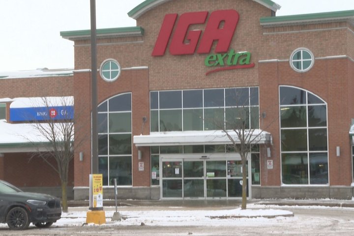 Unprovoked attack behind Montreal grocery store prompts hunt for suspect