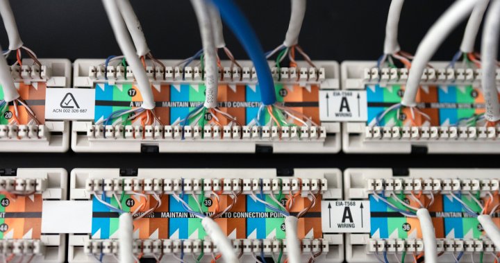 U.S. appeals court delivers blow to Biden’s push for open internet rules