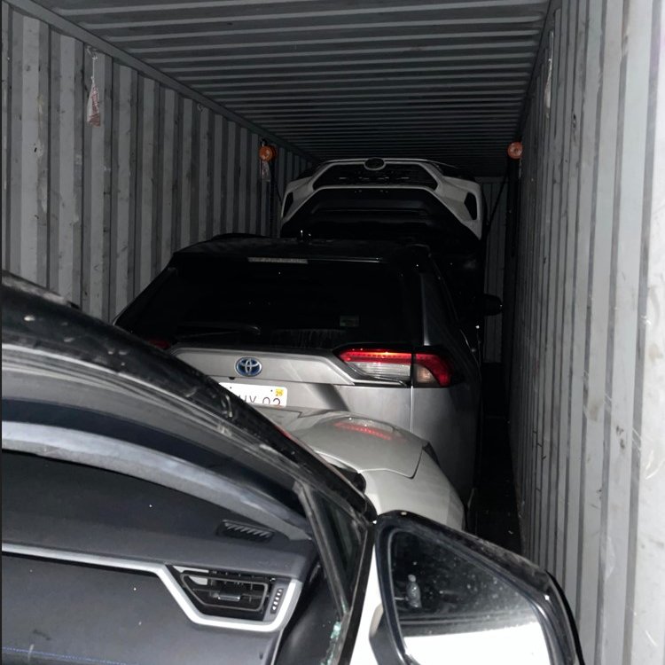 Auto thefts: $1M worth of stolen vehicles recovered after holiday raids in Quebec