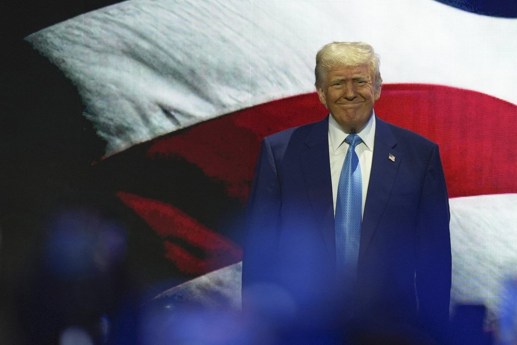 месец във втория мандат на Доналд Тръмп като президент на