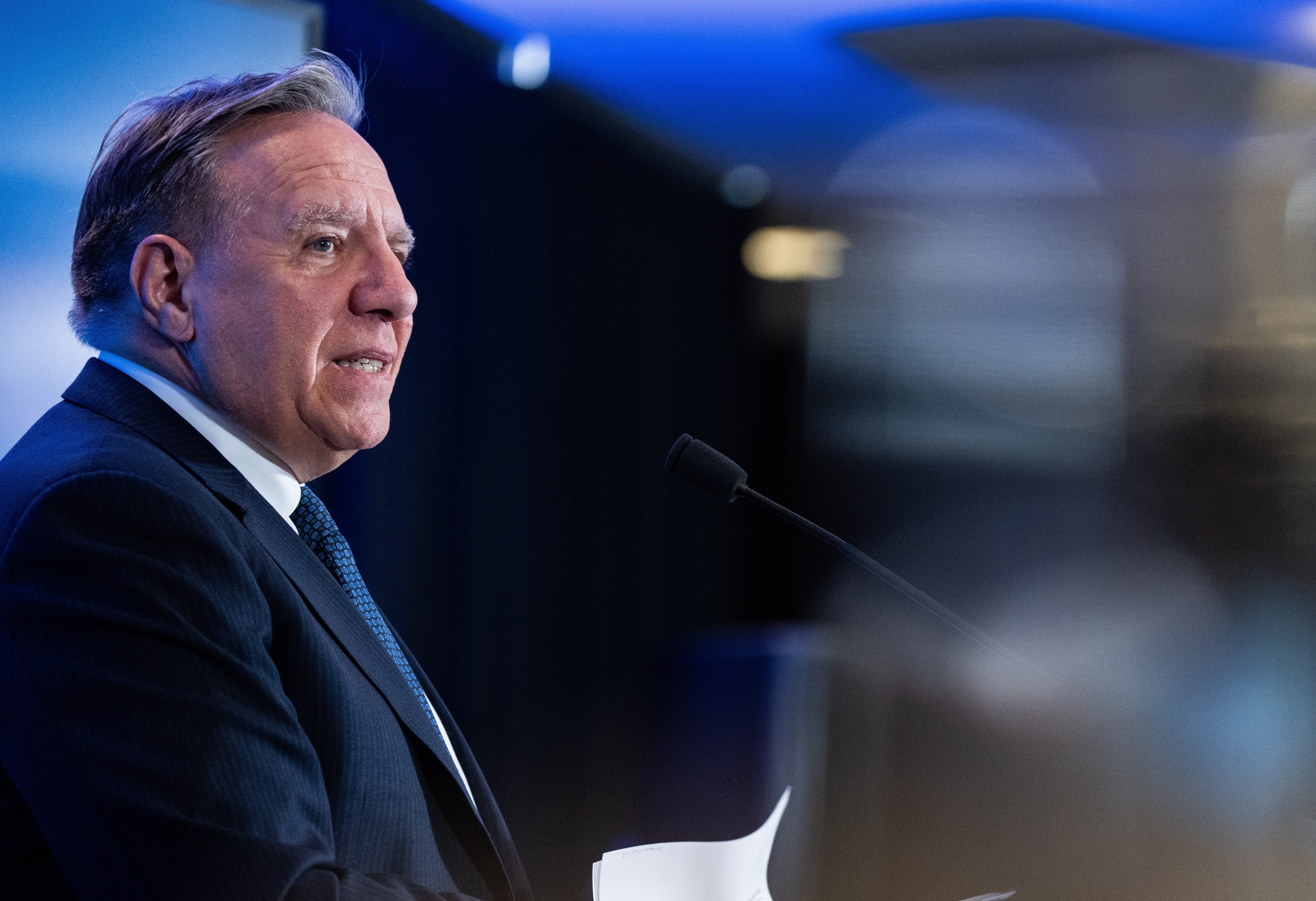 Legault vows to stay the course despite new poll showing collapse in support