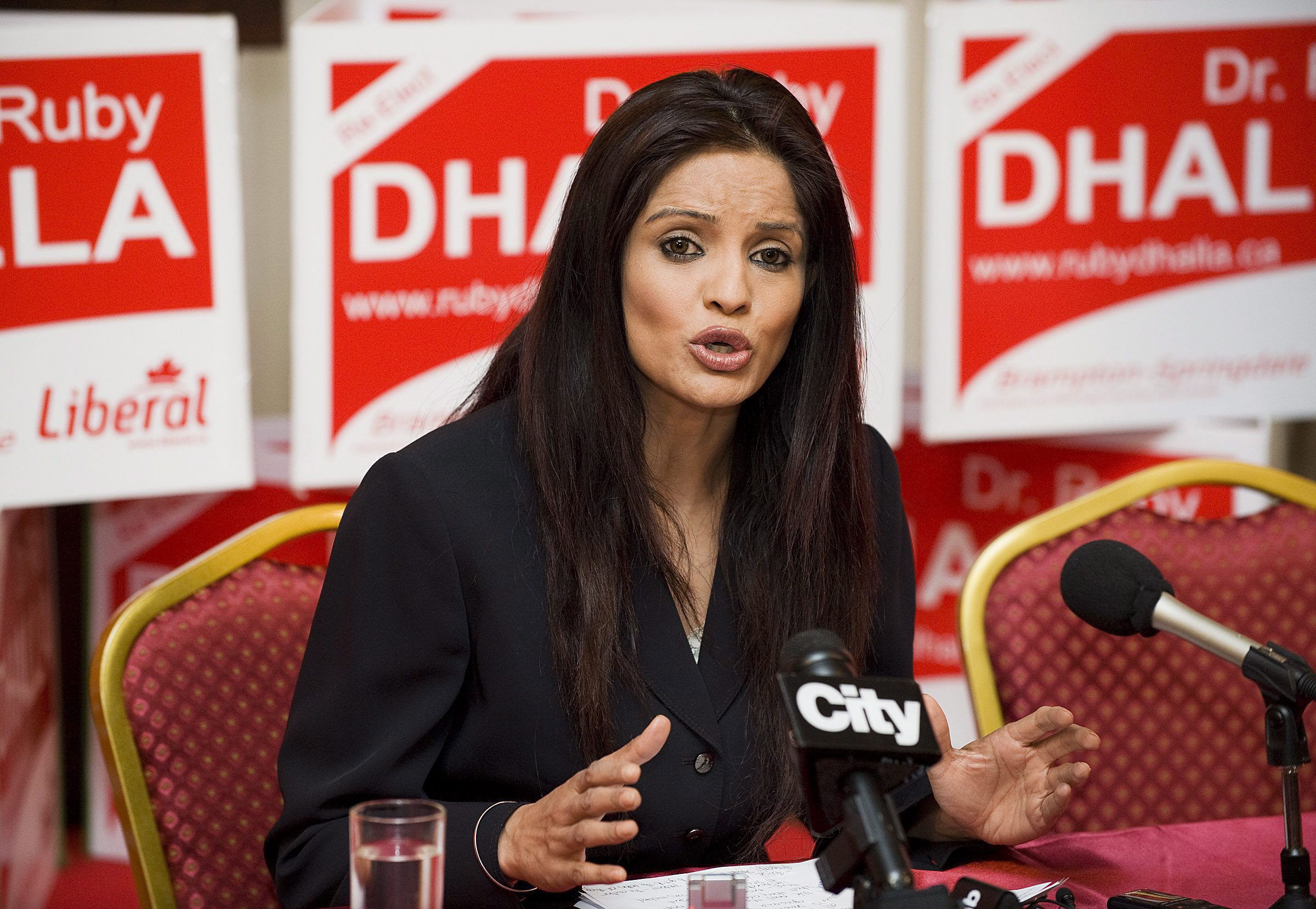 Ruby Dhalla wants ‘personal translator’ in French Liberal leadership debate