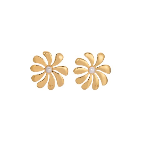 Heaven Mayhem flower earrings - spring 2025 trends