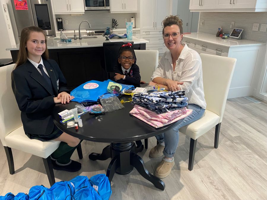 15 годишен ученик в Алберта приема това което започна като училищна