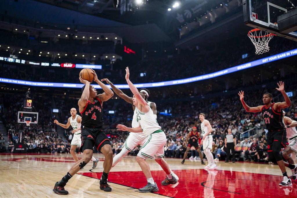 Raptors’ three-point shooting goes cold