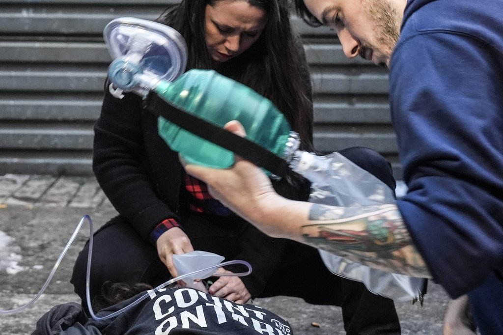 Protests against closure of Ontario consumption sites held in Toronto, other cities