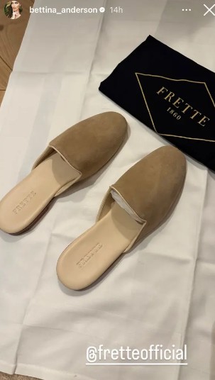 Bettina Anderson shares an image of Frette slippers.