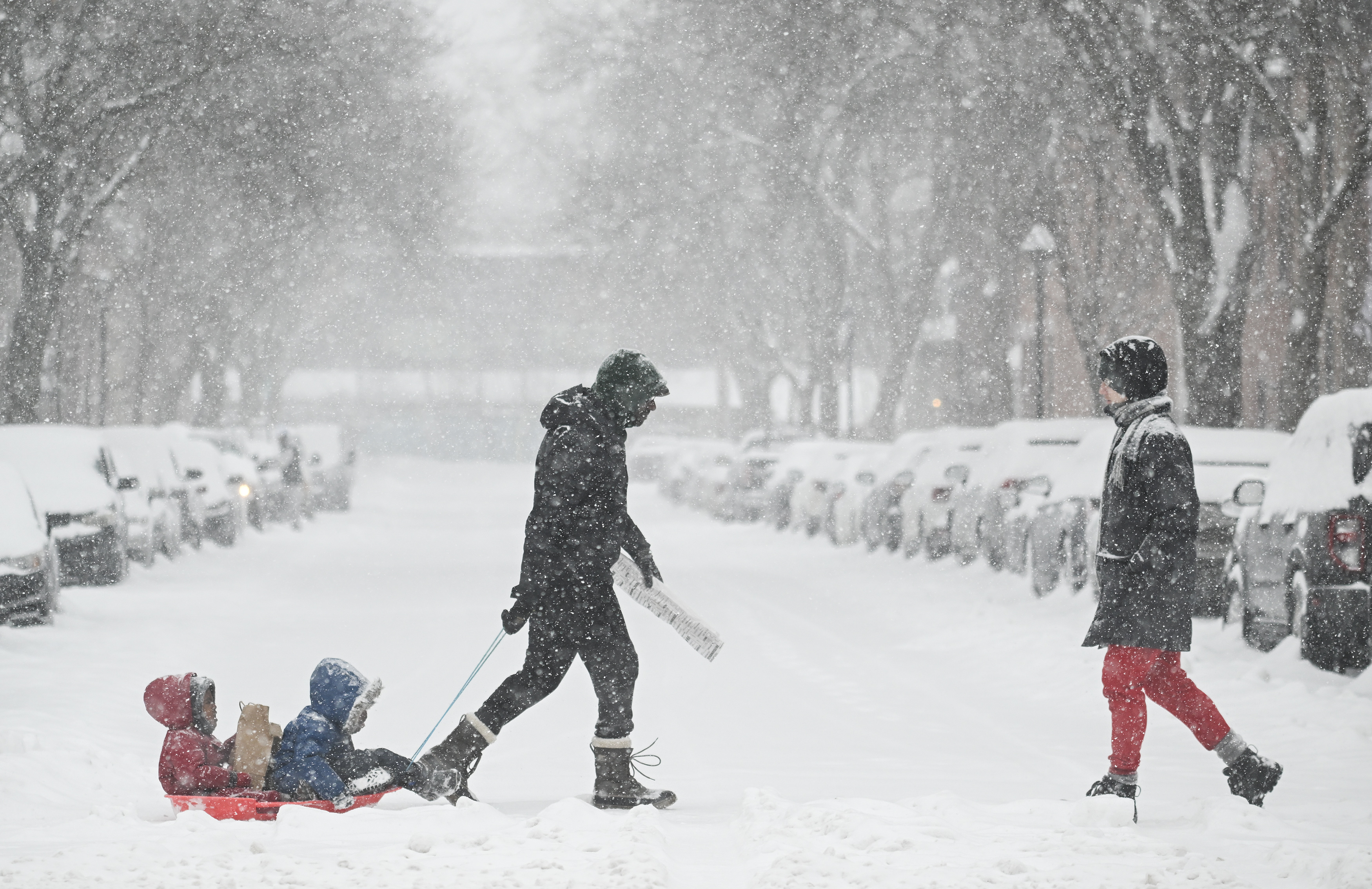 Winter storm in parts of Ontario, Quebec hits day 2 with more snow expected