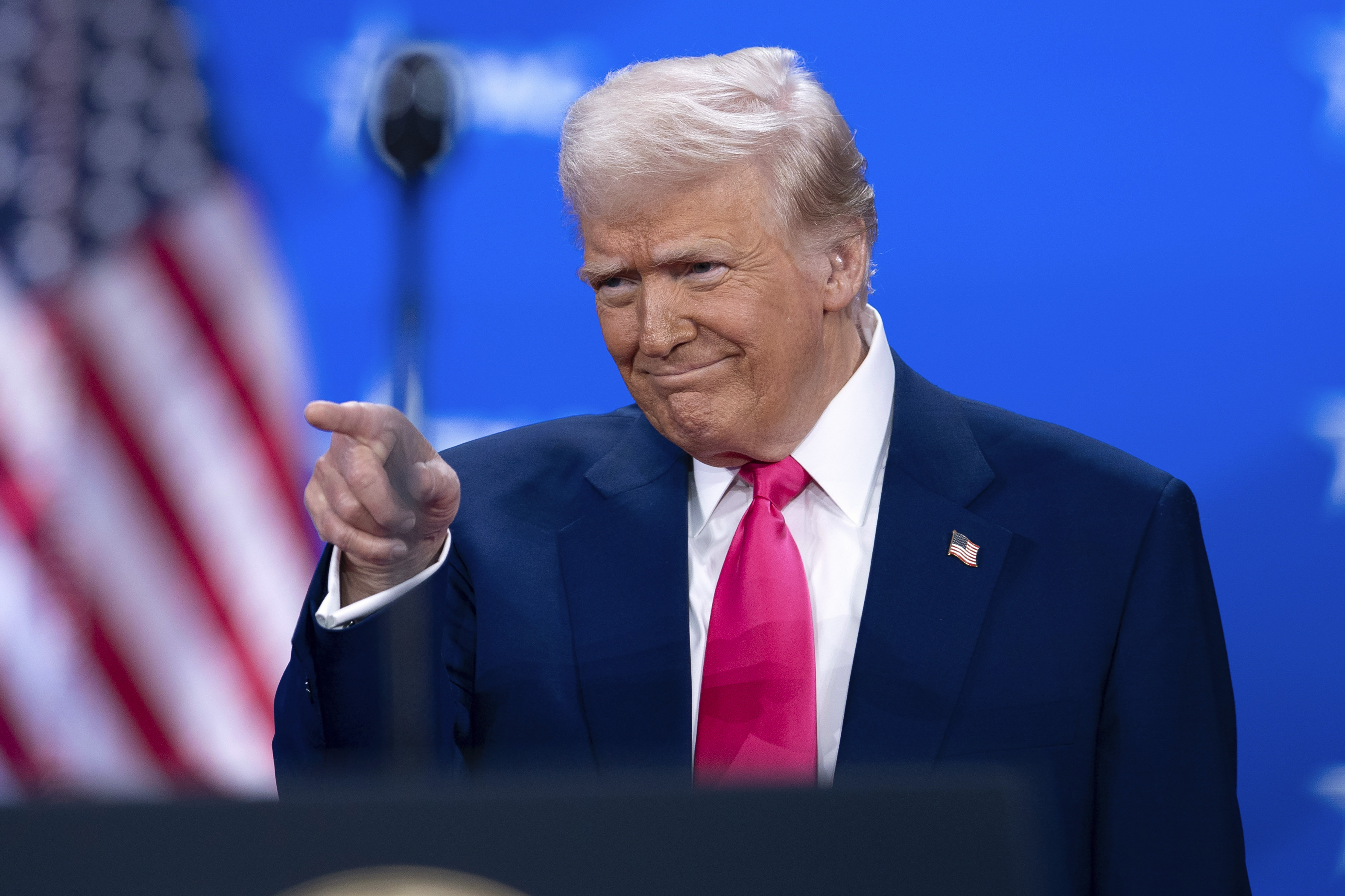 Докато Канада се отбива за увреждане на американските тарифи канадците