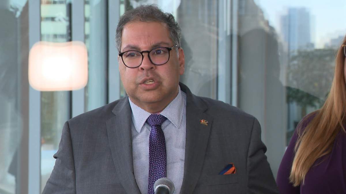 Alberta NDP Leader Naheed Nenshi said it "belies belief" that the Premier knew nothing about concerns over political interference in AHS procurement practices.