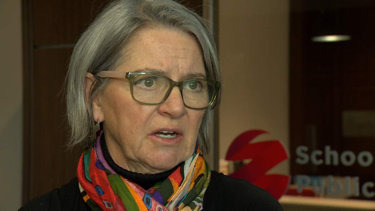 Martha Hall Findlay of the University of Calgary School of Public Policy says if the sovereign countries European Union can figure out how to eliminate trade barriers, governments in Canada should be able to figure it out too.