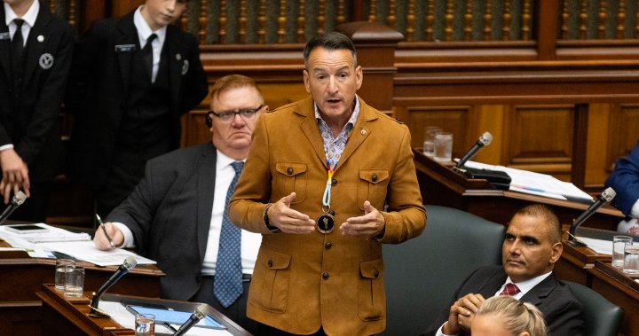 усещайки потенциална промяна в тона от следващото федерално правителство когато