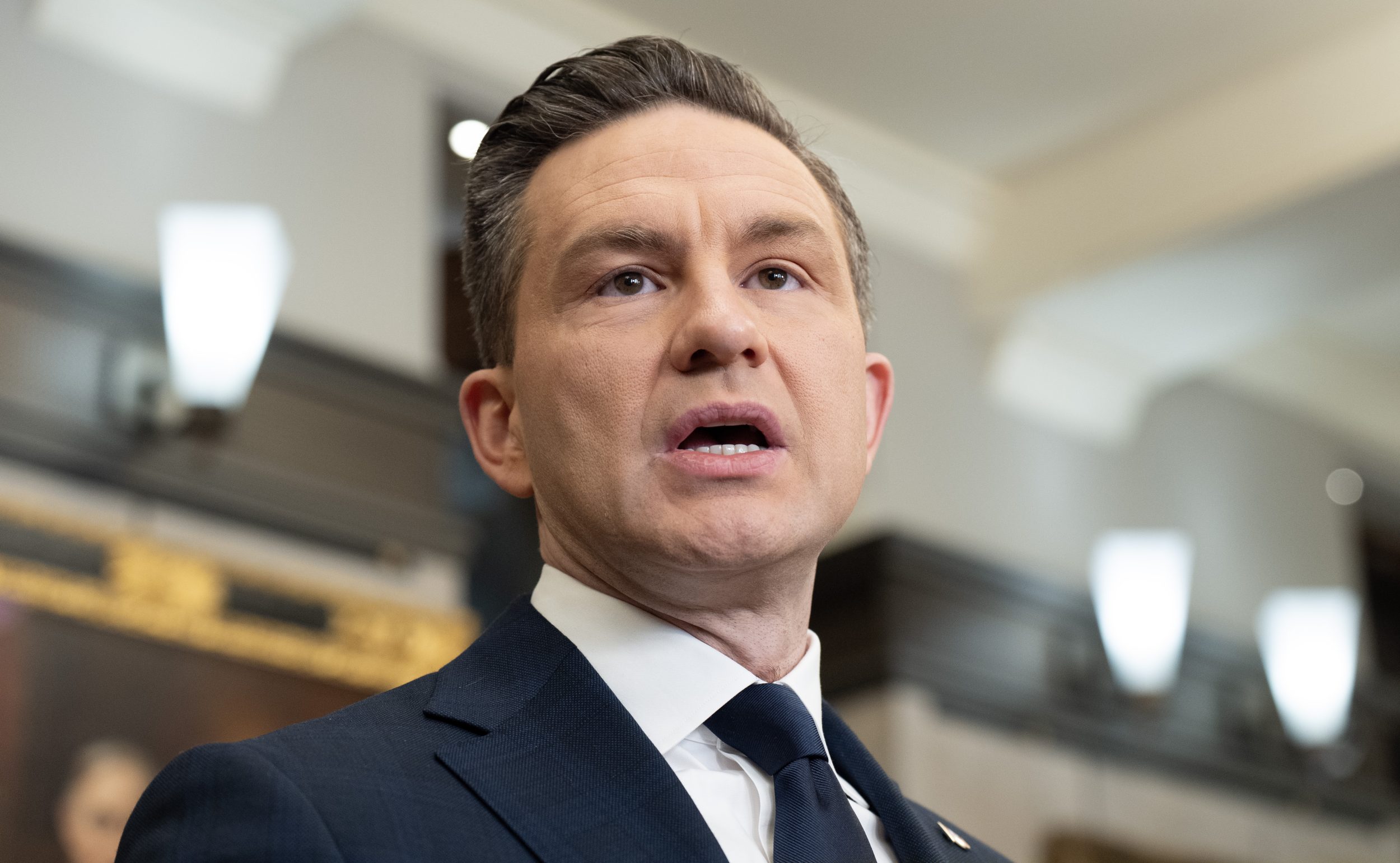 консервативен лидер Пиер Полиевър казва че ще отмени целия закон