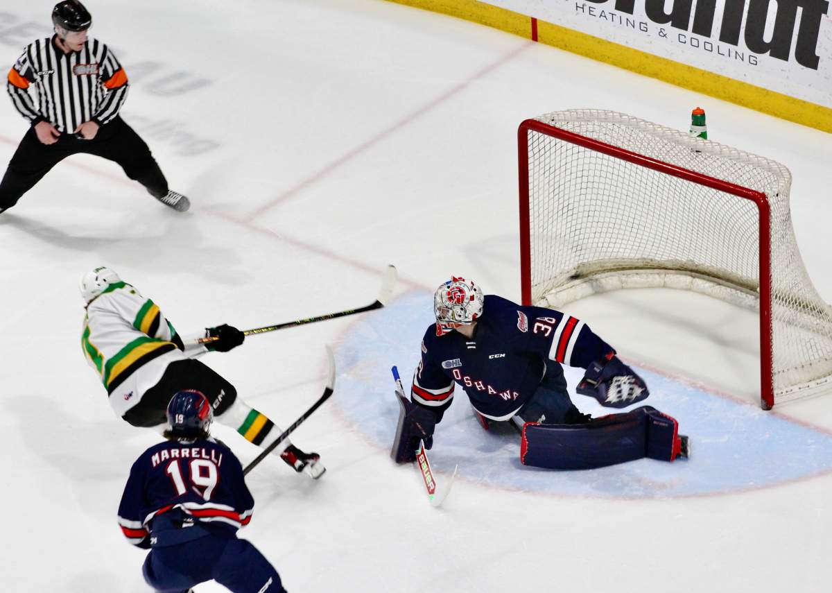 Easton Cowan scores on a short-handed breakaway in a game between the London Knights and the Oshawa Generals at the Tribute Communities Centre on March 2, 2025.